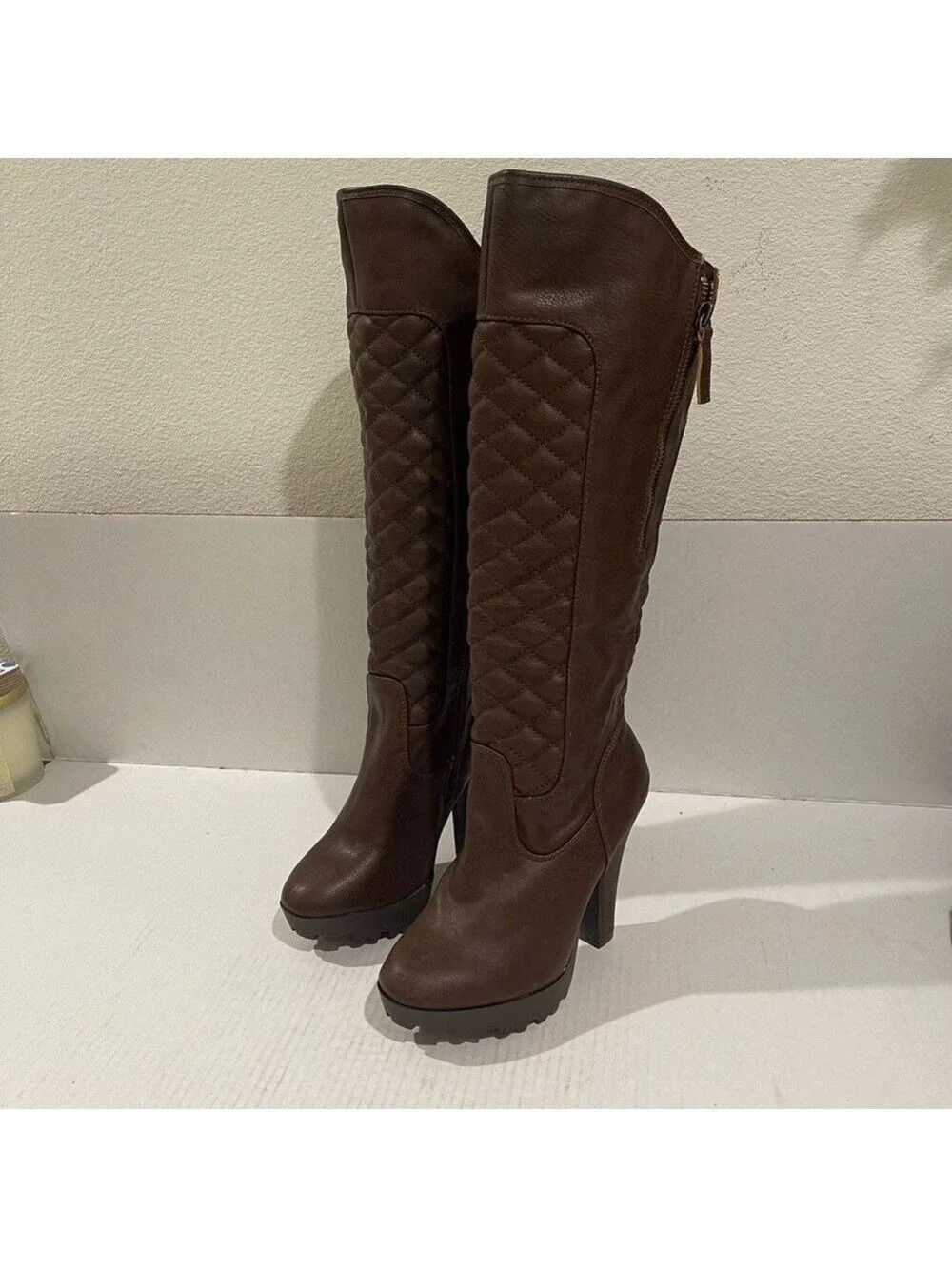 Women’s Wild Diva Lounge Brown Quilted Lug Heel Knee High Boots Size 7 US!